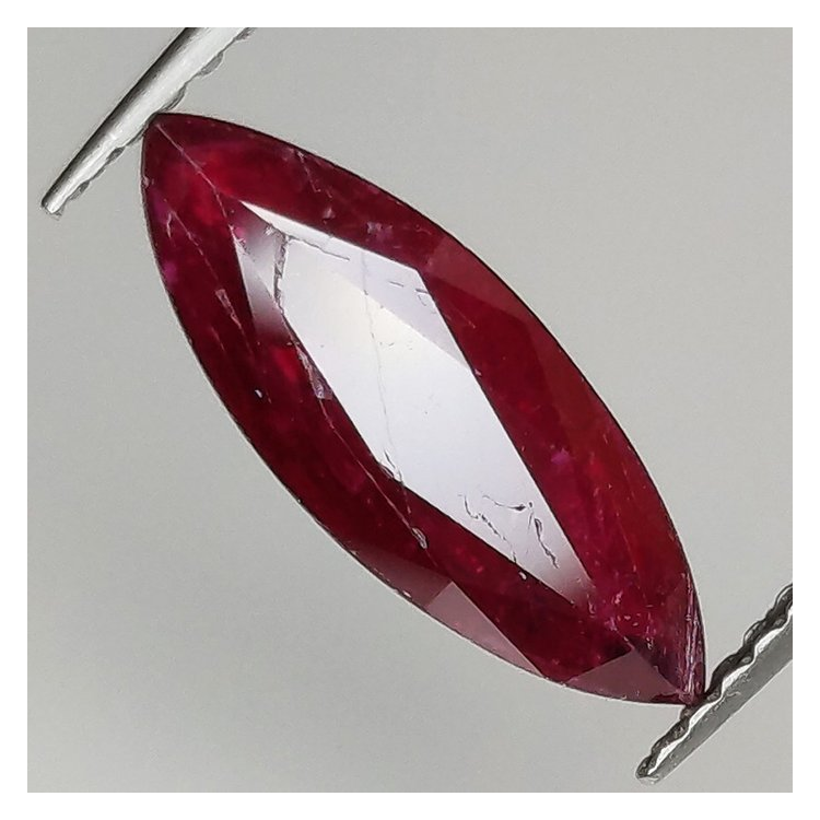 1,65 ct Rubí marquesa natural 13,89 x 5,17 x 2,66 mm