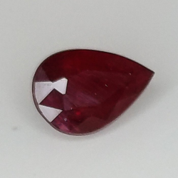 1,07 ct Rubí Talla pera 7,22 x 5,01 x 3,80 mm
