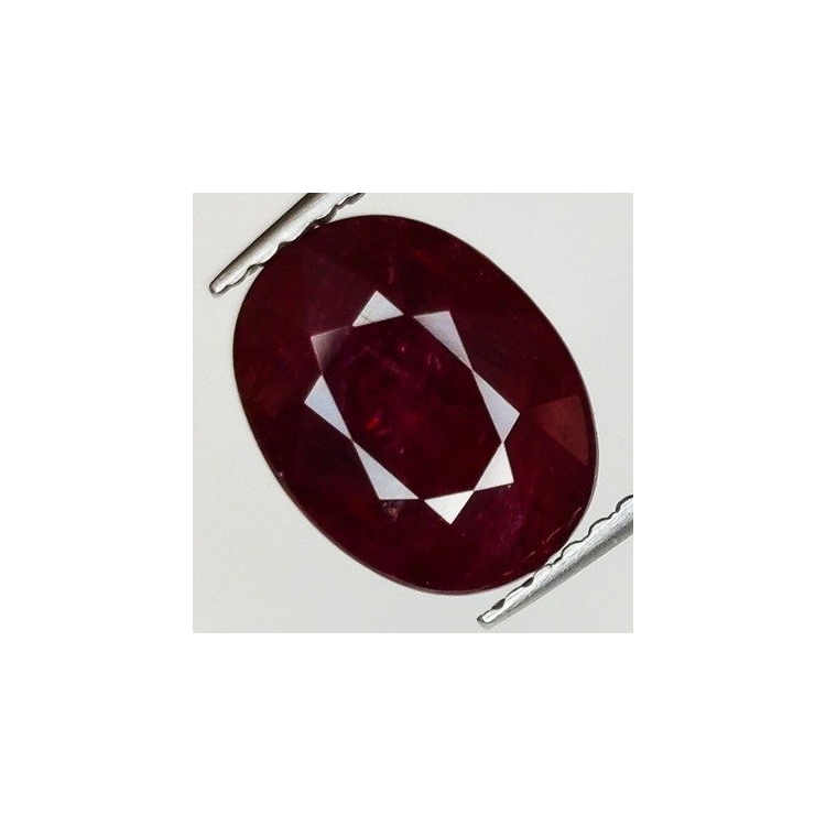 3,47 ct Ovaler Rubin 9,55 x 7,41 x 5,42 mm