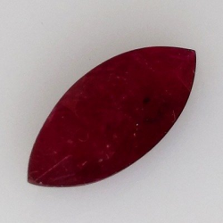 1,61 ct Rubí Sangre de Pichón Talla Marquís 11,43 x 4,99 x 3,35 mm