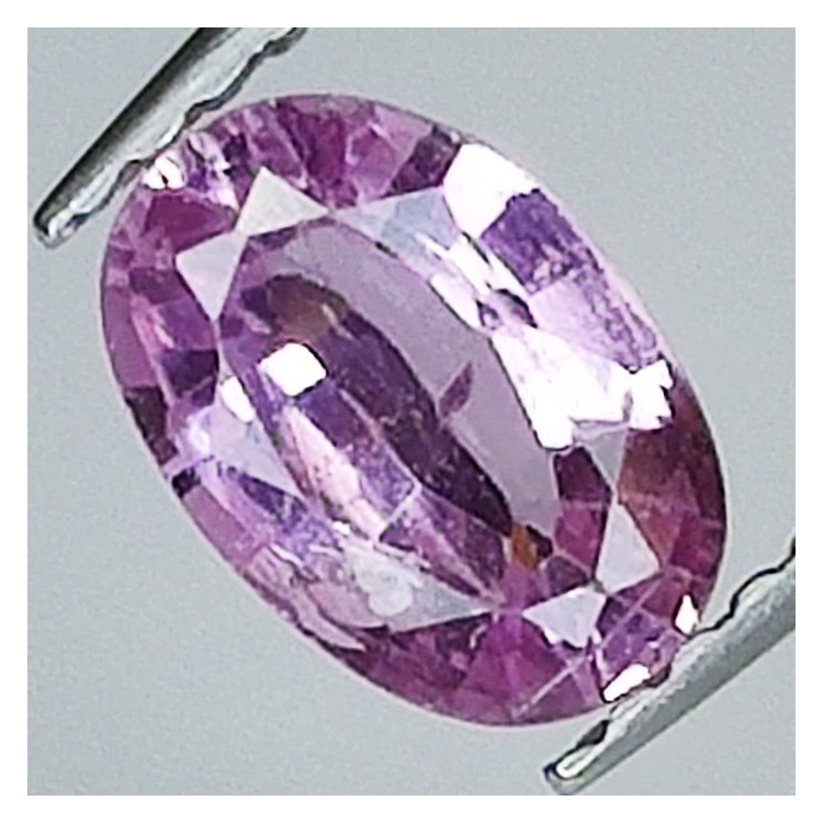 0,97 ct Pink Sapphire oval cut 7,06 x 4,90 x 3,00 mm