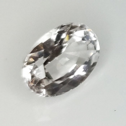 1,04 ct Zafiro Incoloro Talla Oval 7,06 x 5,12 x 3,79 mm