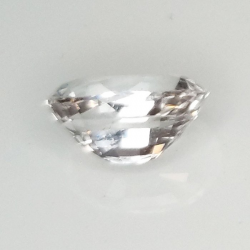 1,04 ct Zafiro Incoloro Talla Oval 7,06 x 5,12 x 3,79 mm