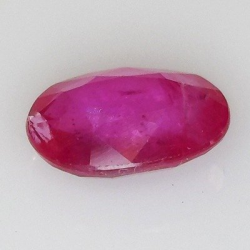 2,01 ct Rubino ovale 8,99 x 6,51 x 3,37 mm
