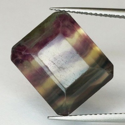 16,44 ct Fluorite Blue John Emerald Cut 15,30 x 12,96 x 8,33 mm