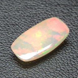 1,83 ct Taglio cuscino opale 13,25 x 6,78 x 3,77 mm
