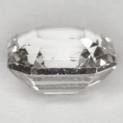 2,11 ct Zafiro Incoloro Talla Esmeralda 7,15 x 6,94 x 4,20 mm