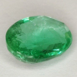 0,99 ct Émeraude ovale 7,97 x 5,92 x 3,15 mm