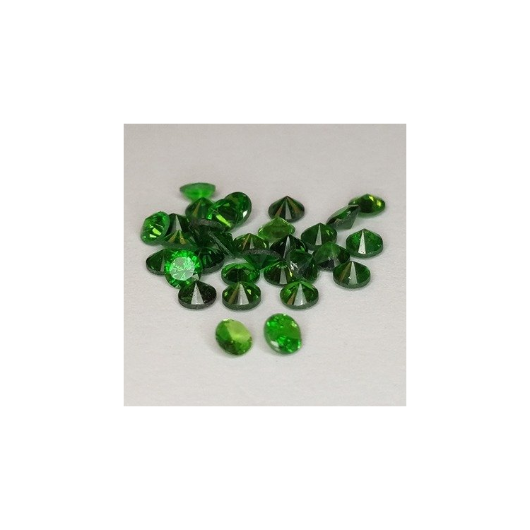 2,72 ct Tsavorite rotonda Dimensioni circa 2,65 mm