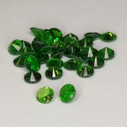 2,72 ct Tsavorit Rund Größe ca. 2,65 mm