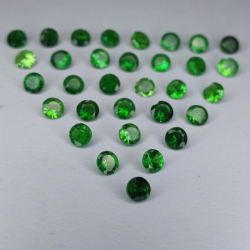 2.72 ct Tsavorite Rond Taille approx 2.65 mm