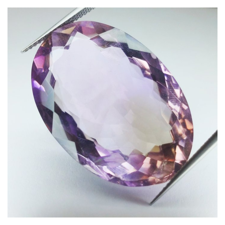 43,20 ct Amétrine ovale naturelle 30,76 x 25,97 x 15,90 mm