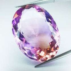 43,20 ct Ametrin oval natürlich 30.76 x 25.97 x 15.90 mm