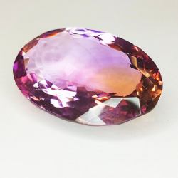 43,20 ct Ametrino oval natural 30.76 x 25.97 x 15.90 mm
