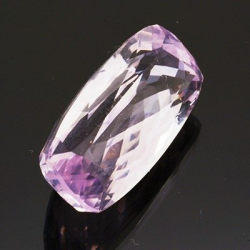 Natürlicher Kunzit im Kissenschliff, 16,16 ct, 20,92 x 9,87 x 8,69 mm