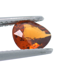 0,88 ct. Granat Spessartine Coupure Poire