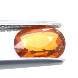 1,04 ct. Spessartine Granat im Ovalschliff