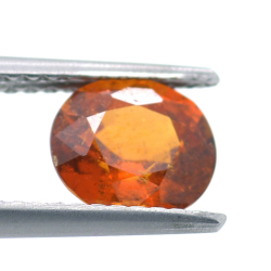 1,71 ct. Spessartine Granat im Ovalschliff