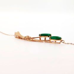 Collar de Jadeita Fei Cui Natural con Diamante Natural en oro blanco de 18kt