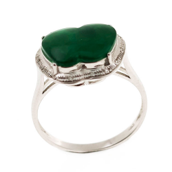 Anillo Pera de Jadeita Fei Cui Natural con Diamante Natural en oro blanco de 18kt