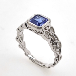 Anello di tanzanite in oro bianco 9kt stile nodo celtico