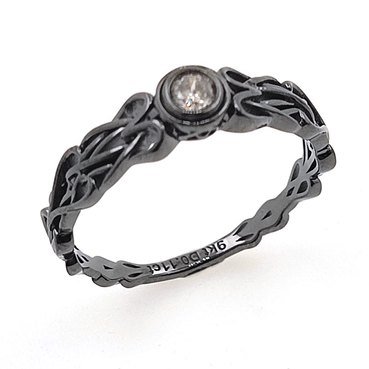 Anello con diamante in oro giallo 9kt e rodiatura nera con nodo celtico