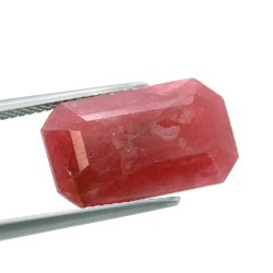 12,58 ct Rhodonite Taille Émeraude