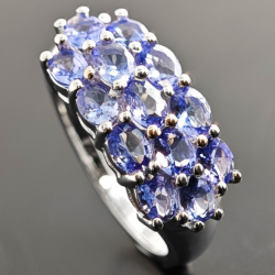 Ring aus Silber und Tansanit
