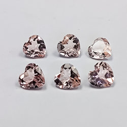 1 ct Morganit im Herzschliff, 5 mm