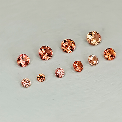 Brilliant-cut padparadscha sapphire, 1 to 2 mm, 1 ct