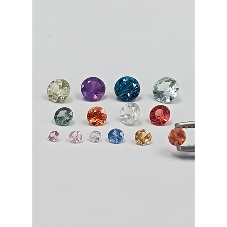 Gemme : saphir naturel Saphir multicolore, taille ronde, 1,1 à 3,7 mm, 1 ct