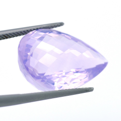 21,19 ct  Amethyst Birne Schnitt mit Schachbrett