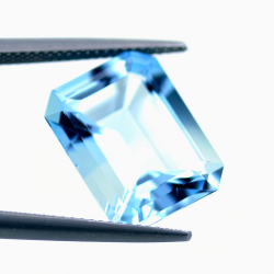 12,76 ct Blau Topas Smaragd Schnitt