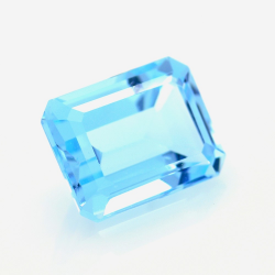 14,75 ct Topaze Bleu Taille Émeraude