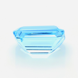 14,75 ct Topaze Bleu Taille Émeraude