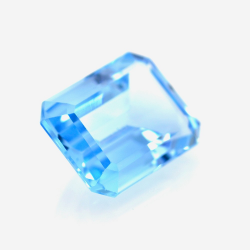 14,51 ct Topaze Bleu Taille Émeraude