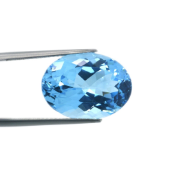 16,64 ct Blue Topaz Oval Cut