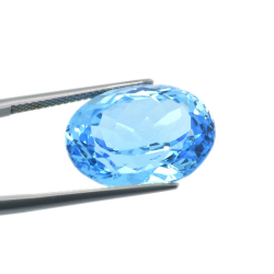 20,77 ct Blue Topaz Oval Cut