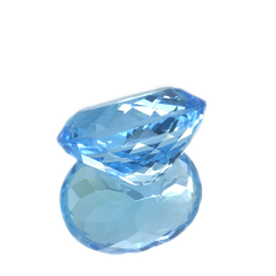 22,79 ct Blue Topaz Oval Cut