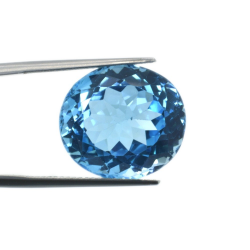 23,75 ct Topazio Blu in Facetatto Ovale