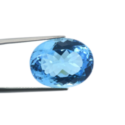 22,02 ct Blau Topas Oval Schnitt