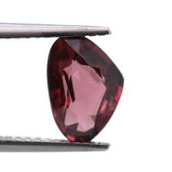 2,10 ct Granato Rodolite Taglio Goccia