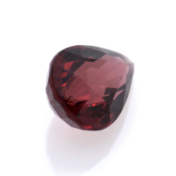 2.38 ct Rhodolite Granat Birne Schnitt