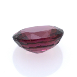 2.58 ct Granato Rodolite taglio Ovale