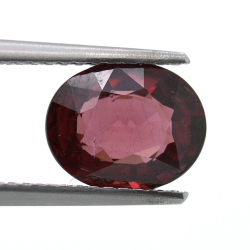 2.50 ct Granato Rodolite taglio Ovale