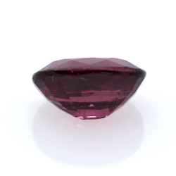 3.94 ct Granato Rodolite taglio Ovale