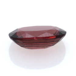 2.89 ct Rhodolite Garnet Oval Cut