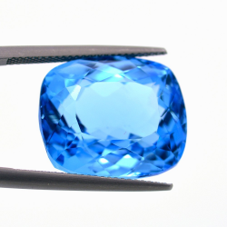 31,84 ct Schweizer Blau Topas Kissen Schnitt