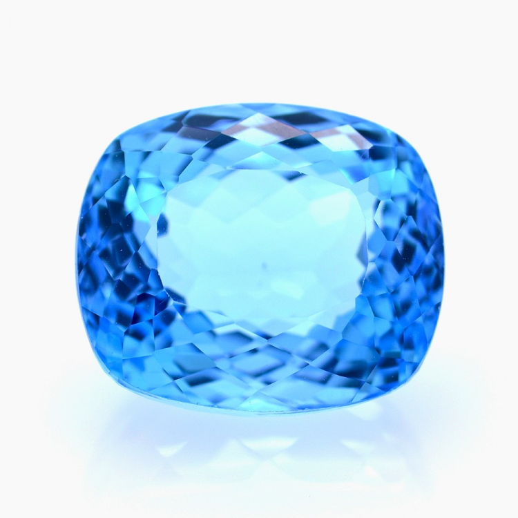 35,38 ct Topazio Blu Svizzero in Facetatto Cuscino