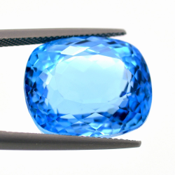 35,38 ct Schweizer Blau Topas Kissen Schnitt